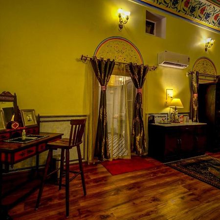 The Umaid Vilas Royal Heritage Haveli Jaipur Exterior foto