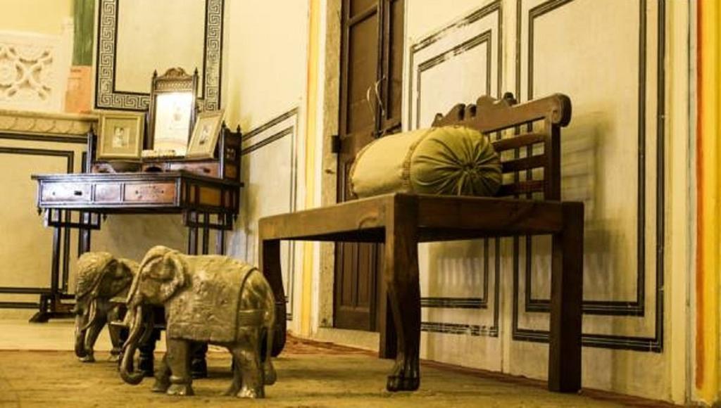 The Umaid Vilas Royal Heritage Haveli Jaipur Habitación foto